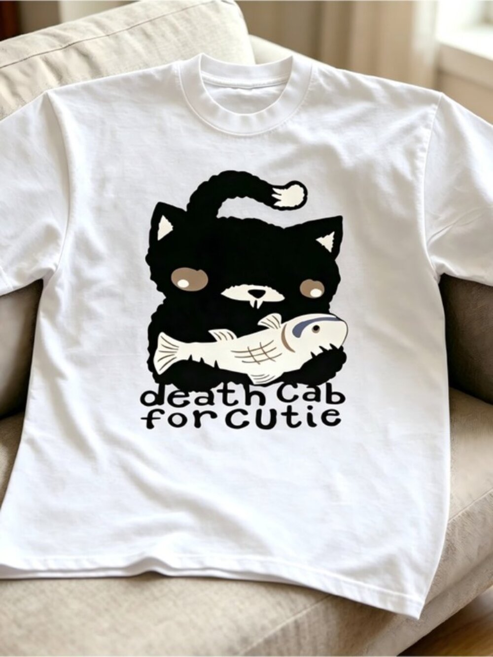 Cat With Fish black Graphic Women Men T-shirt unisex